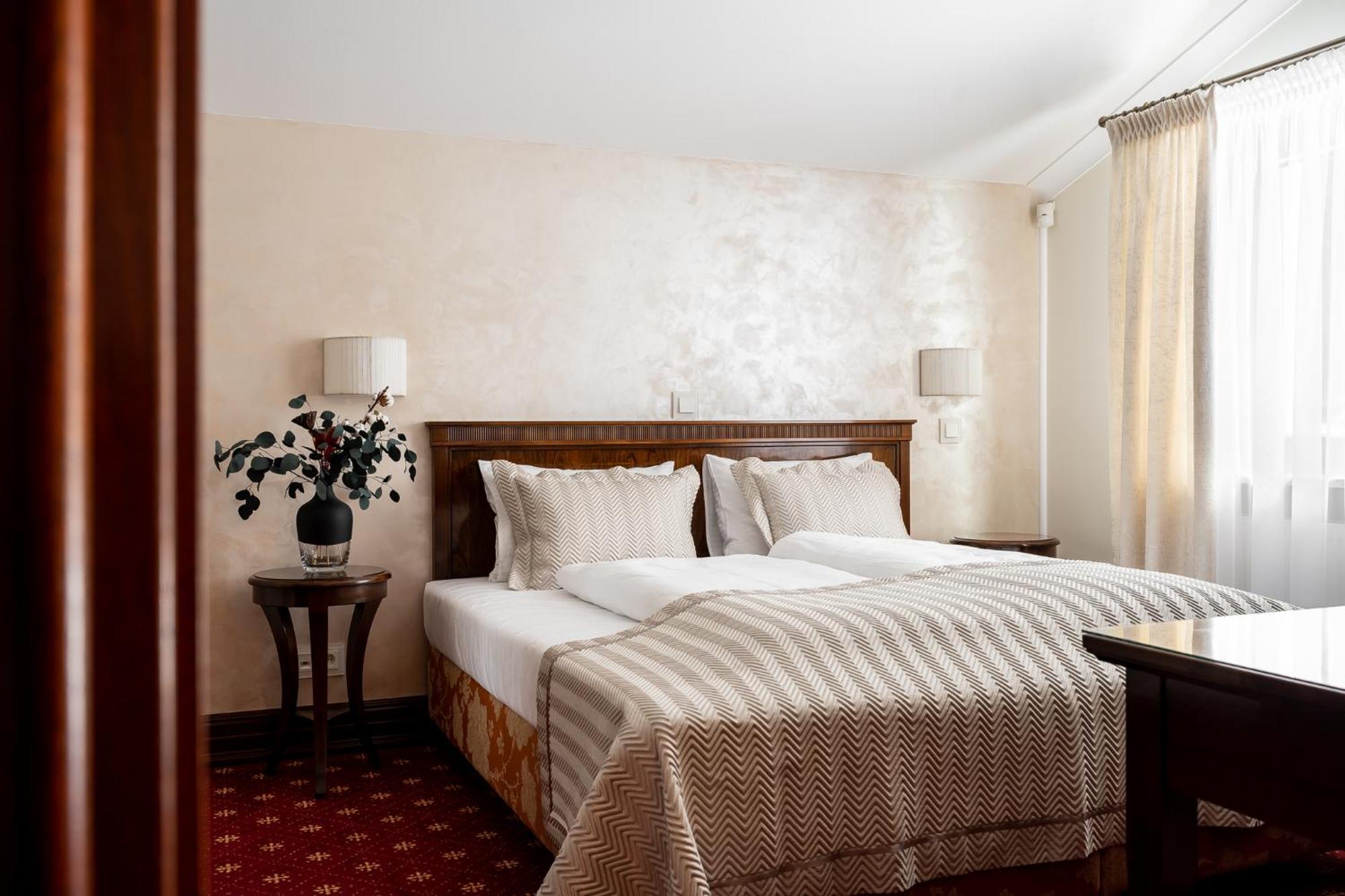 Hotel Coco Boutique & *